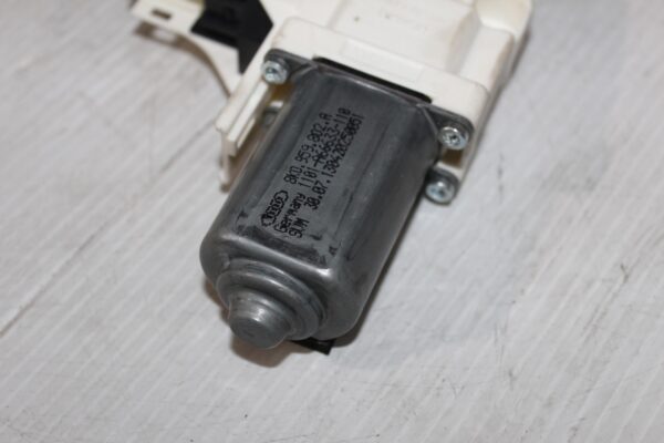 Audi 8 RQ5 SQ5 Window Regulator Motor 8K0959802A