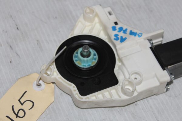 Audi 8 RQ5 SQ5 Window Regulator Motor 8K0959802A