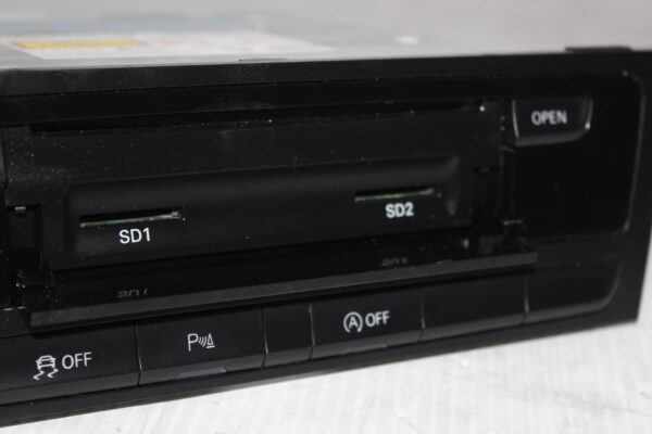 Audi A4 A5 Q5 Control Unit For Information Electronics MMI 8R2035754F