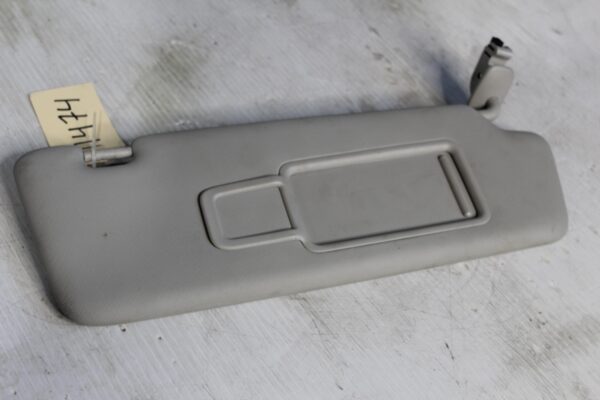 Audi A4 S4 A5 S5 Q5 SQ5 Right Drivers Side Sun Visor Shade CREAM 8K0857552