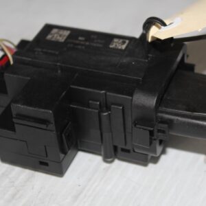Audi 8T A5 S5 RS5 B8 A4 S4 RS4 Ignition Swtich Control Unit 8K0909131D - Image 2