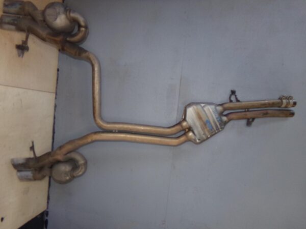 Audi 8R SQ5 Exhaust Rear Muffler With Noise Speaker Actuator 8R0253409R