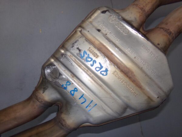 Audi 8R SQ5 Exhaust Rear Muffler With Noise Speaker Actuator 8R0253409R