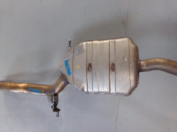 Audi 8T A5 Centre Rear Silencer Muffler Exhaust 8T0253409AS, 8T0253609