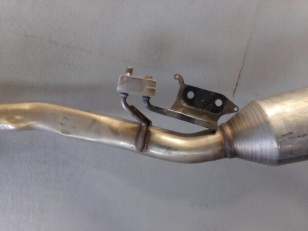 Audi Fy Q5 2.0L TDI Rear Exhaust Muffler Silencer 80A253409K, 80A253609J