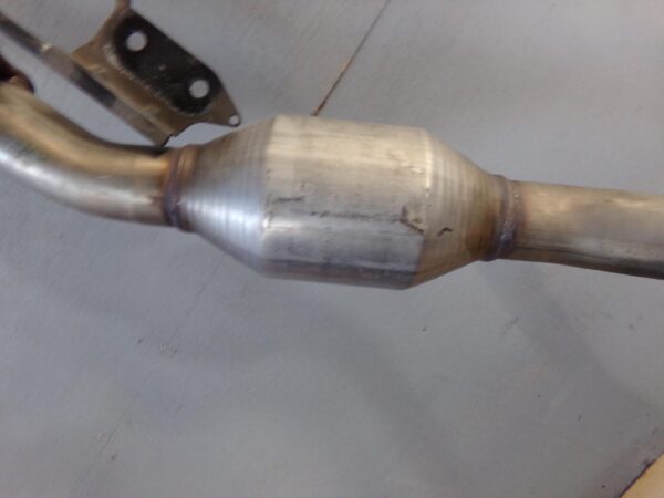 Audi Fy Q5 2.0L TDI Rear Exhaust Muffler Silencer 80A253409K, 80A253609J