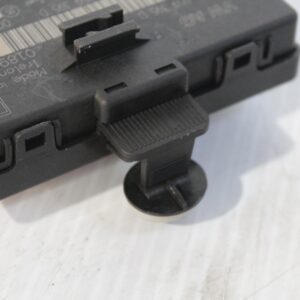 Audi 8V S3 Rear Door Control Unit Module 8W1959395D - Image 2