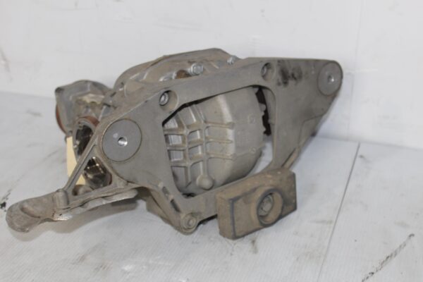 Audi A4 A5 Rear Axle Differential CODE MNA 0BC500044, 0AR525083C