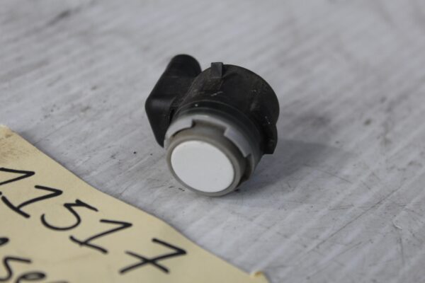 Audi Volkswagen PDC Parking Sensor 5Q0919275C