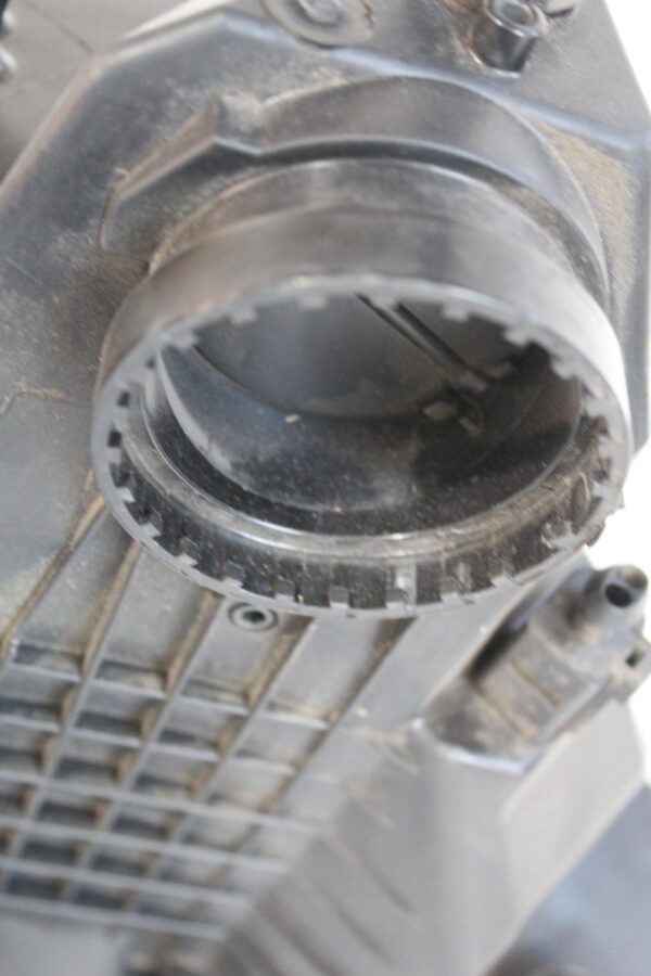 Audi 8R SQ5 Intake Air Box Filter 8K0133837B