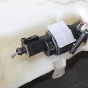 Audi 8T A5 Windscreen Washer Fluid Bottle Reservoir 8T0955453C - Image 2