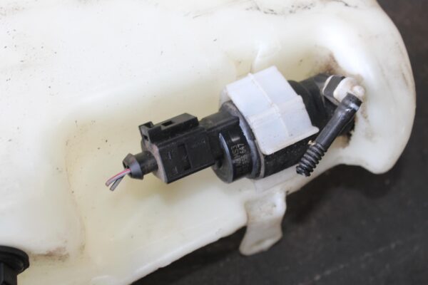 Audi 8T A5 Windscreen Washer Fluid Bottle Reservoir 8T0955453C