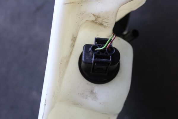 Audi 8T A5 Windscreen Washer Fluid Bottle Reservoir 8T0955453C