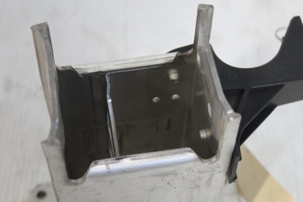 Audi 8R Q5 SQ5 Front Left Crash Bumper Absorber 8R0807133A