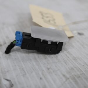 Audi F3 Q3 RSQ3 Courtesy Entry Light 83A919390F - Image 3