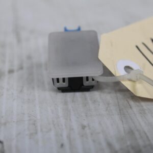 Audi F3 Q3 RSQ3 Courtesy Entry Light 83A919390F - Image 4