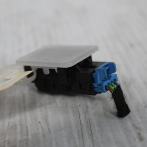 Audi F3 Q3 RSQ3 Courtesy Entry Light 83A919390F - Image 5