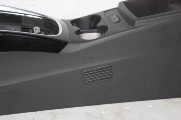 Audi 8R Q5 SQ5 Centre Console Assembly 8R0863242A, 8R0864981, 8R0862534A
