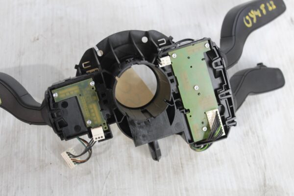 Audi 8R Q5 SQ5 Steering Column Stalk Assembly 4G8953502AE