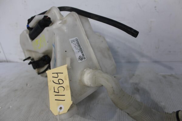 Audi 8V A3 / Volkswagen Mk7 Golf Washer Bottle 5Q0955449Q