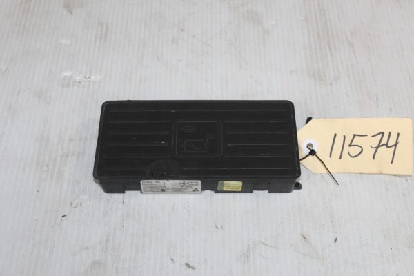 Audi Q2 Q3 RSQ3 Q5 Q7 Wireless Charging Module Pad 4N0035502B