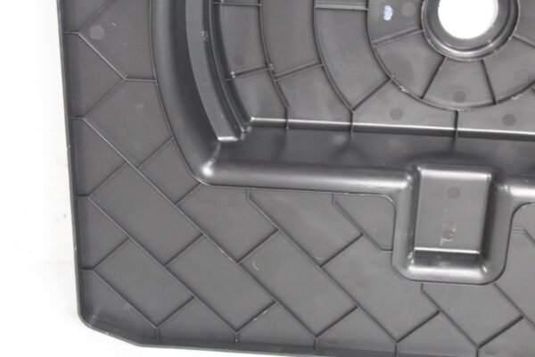 Audi 8F A5 Cabrio Spare Wheel Well Cover Trim 8T0012116A, 8T0012116B