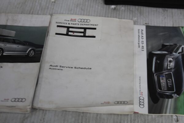 Audi 8P S3 Owners Manual Service Books With Pouch