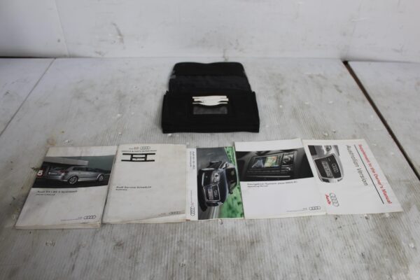 Audi 8P S3 Owners Manual Service Books With Pouch