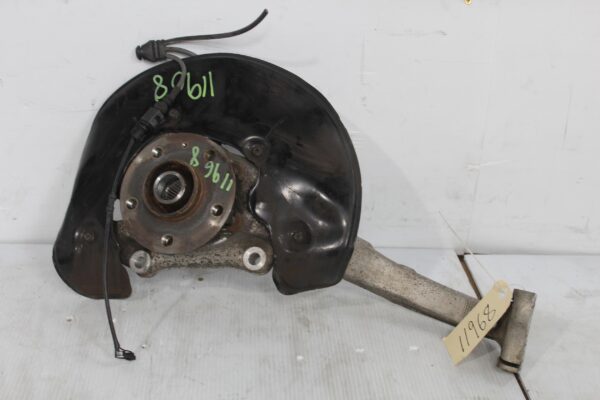Audi A4 A5 Front Left Knuckle Wheel Bearing Hub Carrier 4G0407253B, 8K0407257
