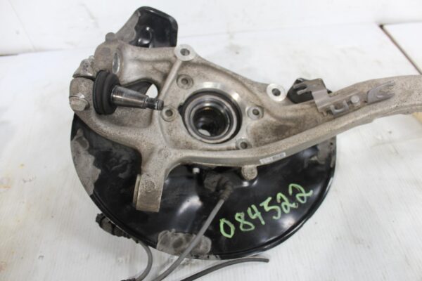 Audi A4 A5 Front Left Knuckle Wheel Bearing Hub Carrier 4G0407253B, 8K0407257