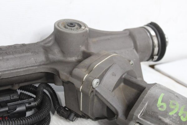 Audi 8R Q5 SQ5 Electric Power Steering Rack 8R2423055AQ, 8R2423055BJ