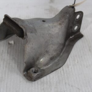 Audi A4 A5 Q5 Right Engine Mount Retaining Plate 8K0399060L - Image 5