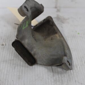 Audi A4 A5 Q5 Right Engine Mount Retaining Plate 8K0399060L - Image 8