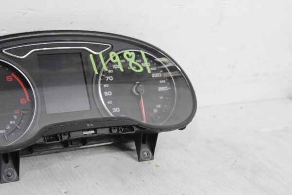 Audi 8V A3 TDI Instrument Cluster Combi 8V0920870H