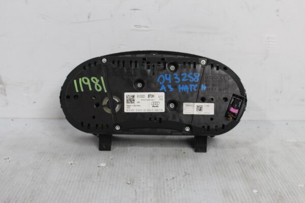 Audi 8V A3 TDI Instrument Cluster Combi 8V0920870H