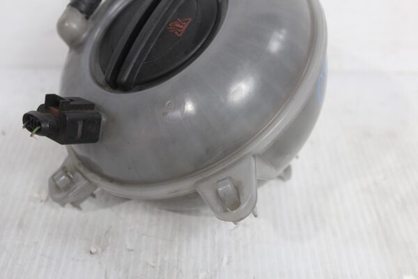 Audi 8V A3 TDI Coolant Expansion Tank Reservoir 5Q0121407AA
