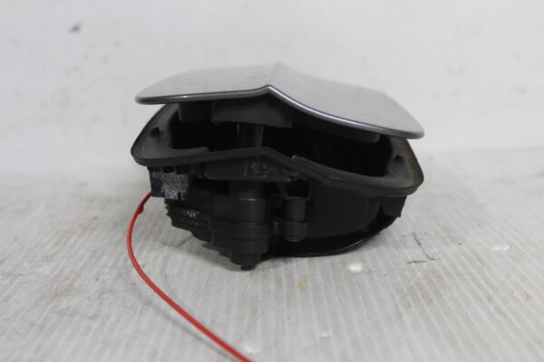 Audi A3 S3 Hatch Fuel Filler Cap Assembly 8V4809906D