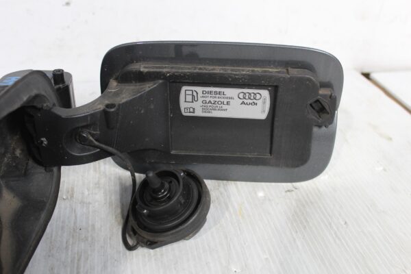 Audi A3 S3 Hatch Fuel Filler Cap Assembly 8V4809906D