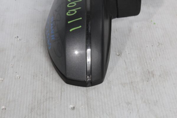 Audi 8V A3 S3 Exterior Front Right Side Mirror 8V2857410F