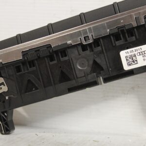 Audi 8V A3 Multiple Combination Hazard Switch Panel 8V0925301BM - Image 3