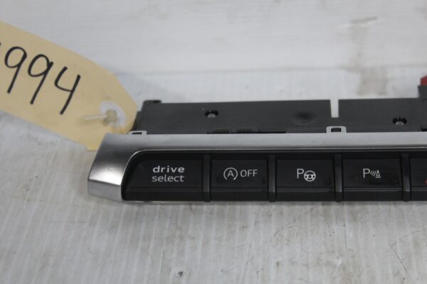 Audi 8V A3 Multiple Combination Hazard Switch Panel 8V0925301BM