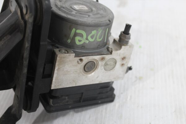 Audi 8v A3 ABS Pump Brake Control Unit 5Q0614517T, 5Q0907379S