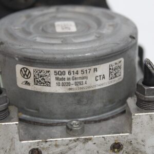 Audi 8v A3 ABS Pump Brake Control Unit 5Q0614517T, 5Q0907379S - Image 8
