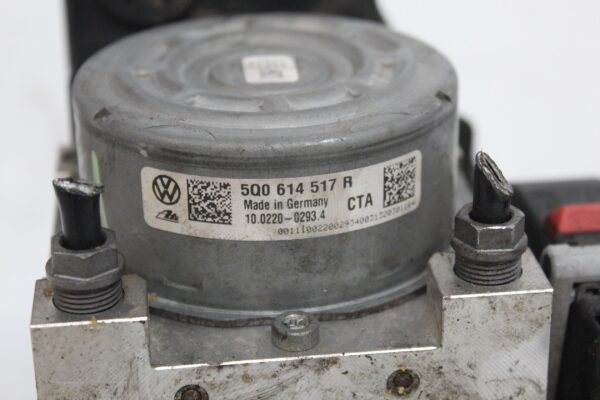 Audi 8v A3 ABS Pump Brake Control Unit 5Q0614517T, 5Q0907379S