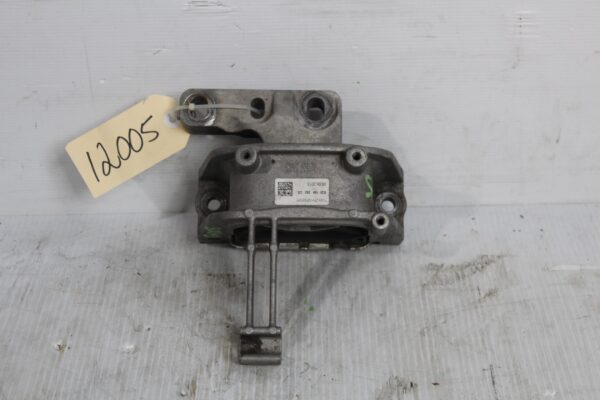 Audi 8V A3 Hatch Engine Mount Bracket Support 5Q0199262CS, 5WA199262H