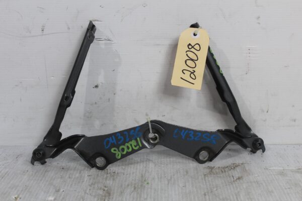 Audi A3 S3 RS3 Bonnet Hinge Left Right Set Of 2 8V0823301G, 8V0823302G