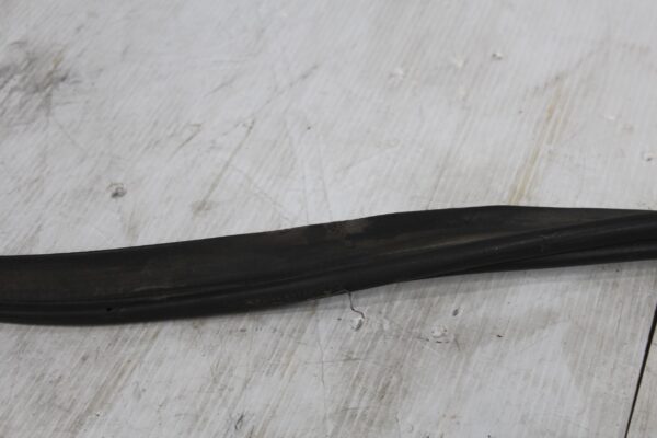 Audi 8V A3 S3 RS3 Hatch Rear Hatch Tailgate Boot Weatherstrip Rubber 8V4827705
