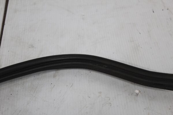 Audi 8V A3 S3 RS3 Hatch Rear Hatch Tailgate Boot Weatherstrip Rubber 8V4827705