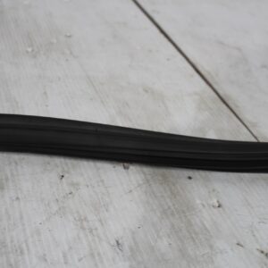 Audi 8V A3 S3 RS3 Hatch Front Left or Right Door Seal 8V4831721 - Image 9