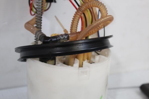 Audi 8V A3 TDI Intank Fuel Pump Delivery unit 5Q0919050P, 5Q0919050BA